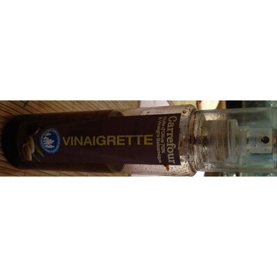 Vinaigrette en spray (huile d'olive 70% & vinaigre balsamique 30%) 65% m.g. (Carrefour)